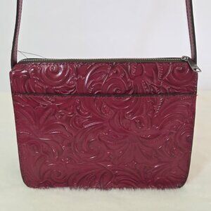 NWT Patricia Nash Vallata Leather Crossbody Bag in Magenta